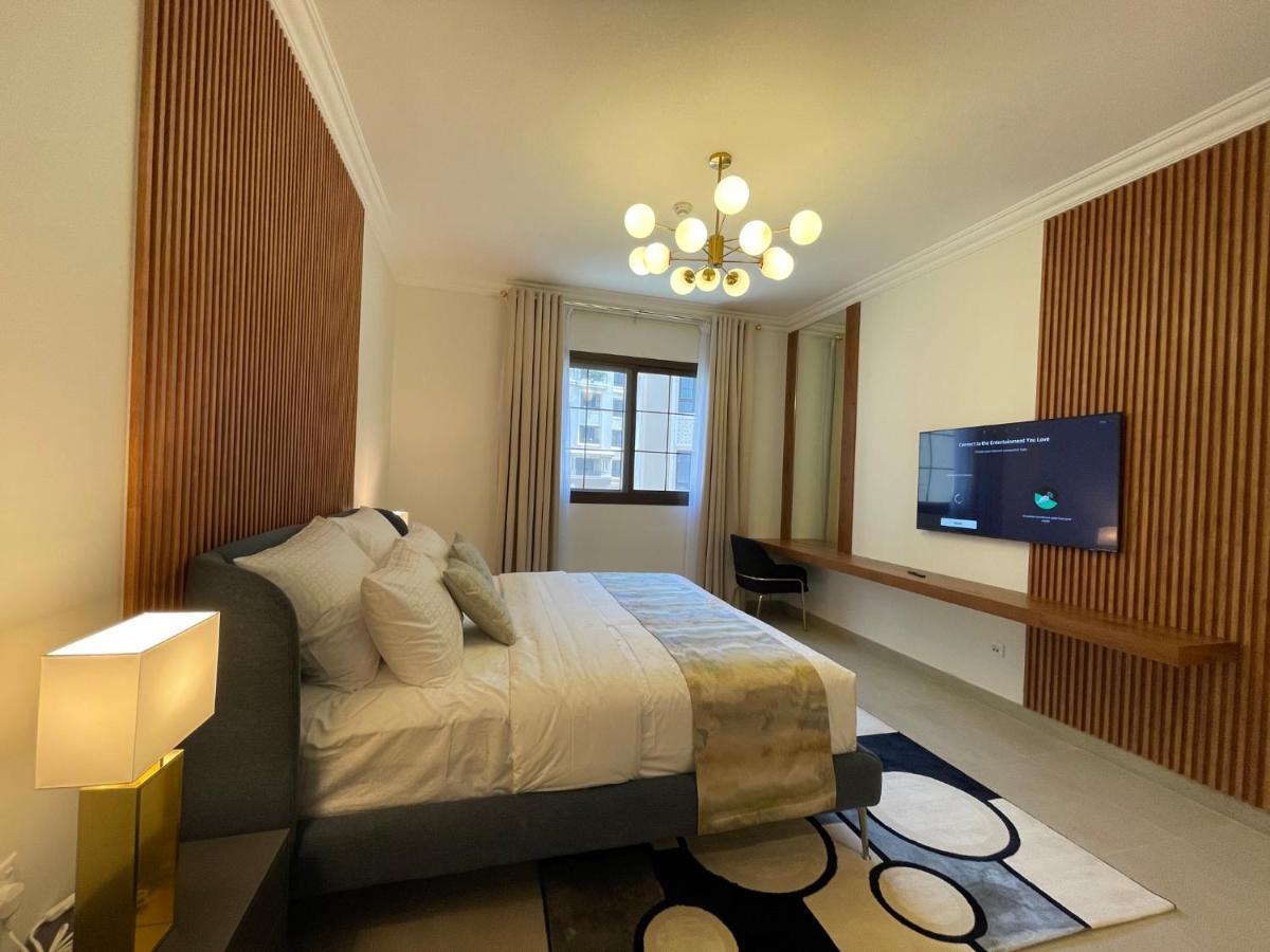 Goodwood Suites Homes Vacation Дубай Екстериор снимка